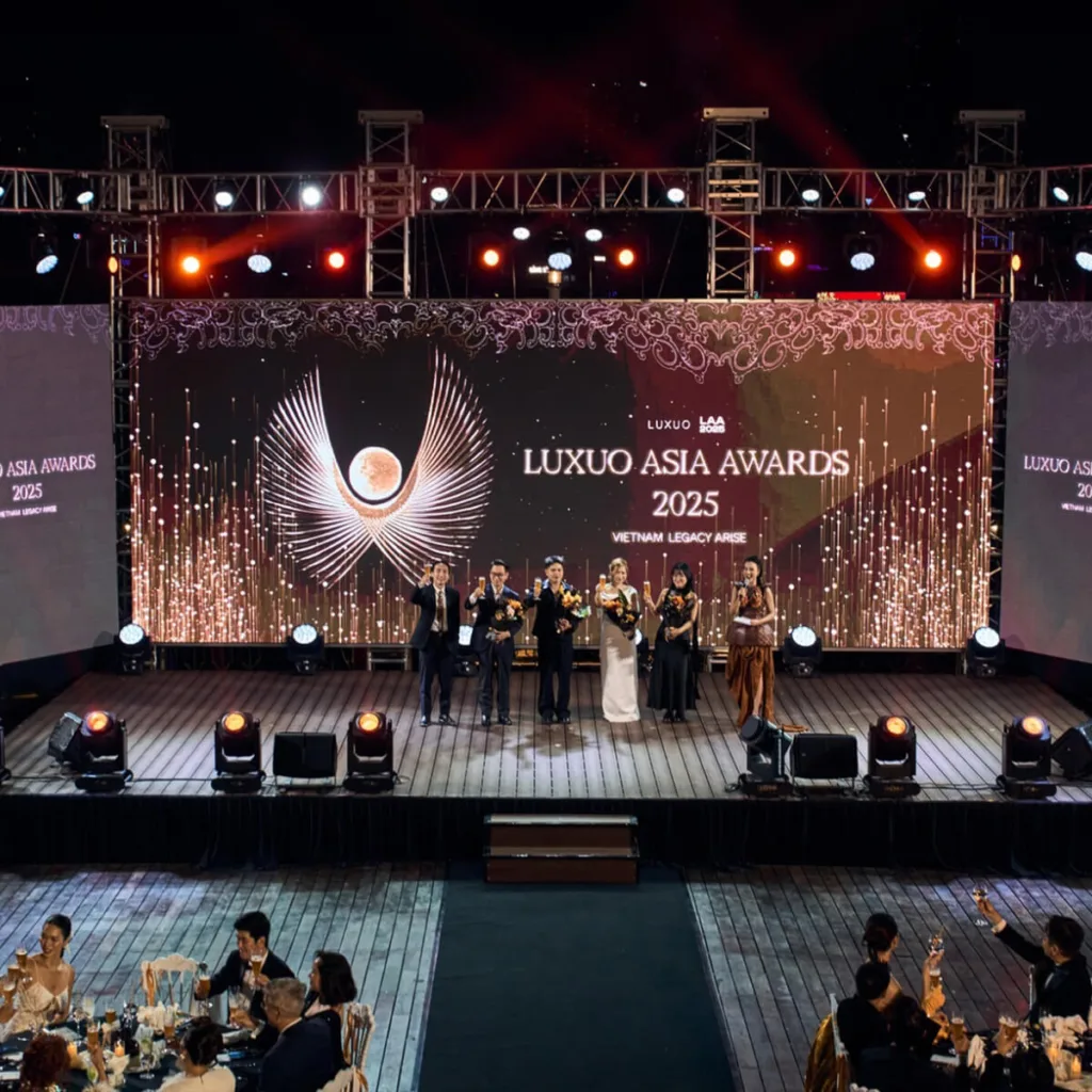 Sảnh tiệc - Du thuyền Sài Gòn REVER Cruises