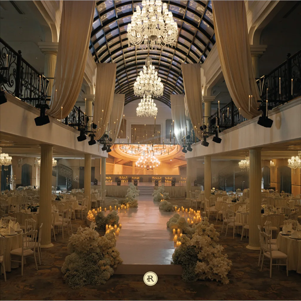 Wedding package offer - Giảm 20% Menu Wedding - Du thuyền Sài Gòn REVER Cruises