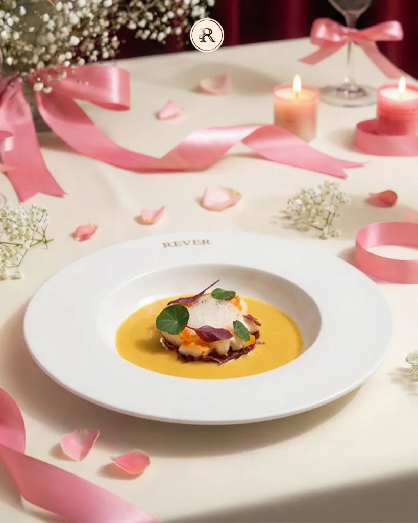 LOVE | Súp tôm hùm - kem tươi - bọt cognac