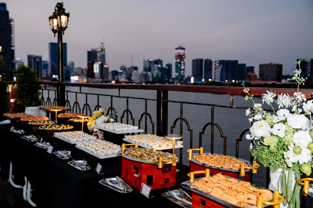 REVER CRUISE HONORED WITH “BEST FASHION EVENT SPACE OF THE YEAR” AT SR FASHION AWARDS 2026 - REVER Cruises saigon REVER CRUISE HONORED WITH “BEST FASHION EVENT SPACE OF THE YEAR” AT SR FASHION AWARDS 2026 - REVER Cruises saigon